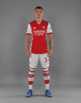 Arsenal FC: 2021-22 Team Photocall - Granit Xhaka