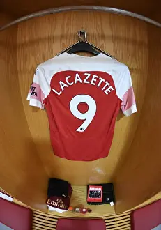Arsenal FC: Alexis Lacazette's Emirates Jersey Before Arsenal vs Southampton (2018-19)