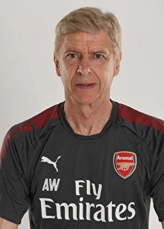 Arsenal FC: Arsene Wenger at 2017-18 Team Photocall