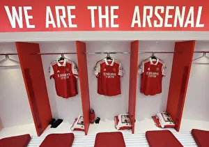 Arsenal V Manchester United 2022-23 Prints: Arsenal FC: The Calm Before the Storm - Arsenal v Manchester United