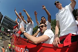 Arsenal Trophy Parade 2014 Prints: Arsenal FC: Celebrating FA Cup Victory with Per Mertesacker