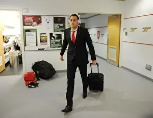 Arsenal V Aston Villa 2014-15 Prints: Arsenal FC: David Ospina's Arrival at Emirates Stadium before Arsenal vs Aston Villa (2015)