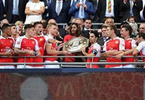 Arsenal FC: Janet Rocastle Presents FA Community Shield to Mertesacker and Arteta