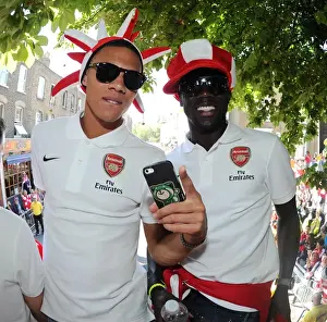 Arsenal Trophy Parade 2014 Prints: Arsenal FC: Kieran Gibbs and Bacary Sagna Celebrate FA Cup Victory (2014)