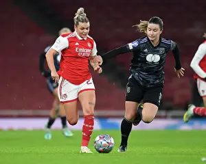 Arsenal Women V Olympique Lyonnais 2022-23 Prints: Arsenal FC: Kim Little's Match-Ready Shirt Before Arsenal v Olympique Lyonnais