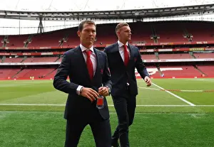 Arsenal V Manchester City 2018-19 Prints: Arsenal FC: Lichtsteiner and Leno Prepare for Manchester City Showdown (2018-19)