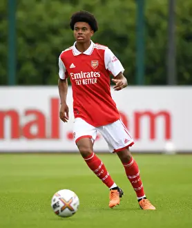 Arsenal FC: Lino Sousa in Action during Pre-Season Training vs Ipswich Town (July 2022)