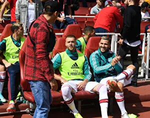 Arsenal FC: Mesut Ozil, Calum Chambers, Sead Kolasinac Pre-Match Huddle vs Burnley FC (Premier League 2019-20)