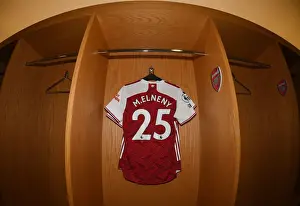 Arsenal FC: Mo Elneny's Gear Up: Arsenal Changing Room Before Arsenal vs Burnley (2020-21)