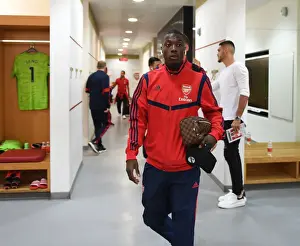 Arsenal V Burnley 2019-20 Prints: Arsenal FC: Nicolas Pepe's Pre-Match Routine vs Burnley (2019-20)