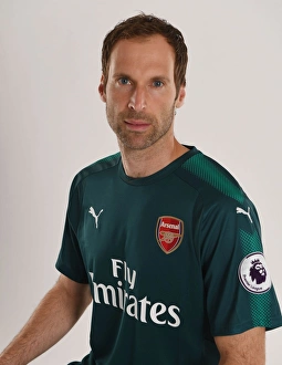 Arsenal 1st Team Photocall 2017-18 Prints: Arsenal FC: Petr Cech at 2017-18 Team Photocall