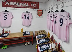 Arsenal FC: Pre-Match Huddle at AFC Bournemouth's Vitality Stadium (2022-23)