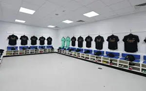 Arsenal FC: Pre-Match Huddle at Brighton & Hove Albion's American Express Community Stadium, Premier League 2022-23