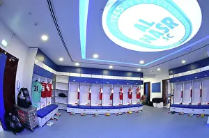 Arsenal FC: Pre-Match Huddle in Dubai Super Cup Against AC Milan, 2022-23