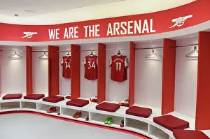 Arsenal V Newcastle United 2022-23 Prints: Arsenal FC: Pre-Match Huddle in Emirates Stadium Dressing Room vs Newcastle United (January 3)