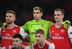 Images Dated 25th October 2019: Arsenal FC: Pre-Match Huddle vs Vitoria Guimaraes, UEFA Europa League 2019-20