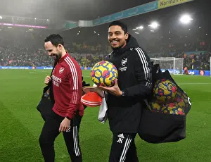 Arsenal FC: Pre-Match Preparations at Elland Road - Leeds United vs Arsenal (Premier League 2021-22)