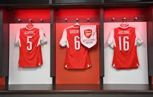 Arsenal FC: Pre-Match Tension in the Changing Room before FA Cup Semi-Final vs Manchester City