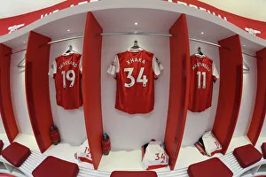 Arsenal FC: Pre-Match Uniforms of Torsdahl, Xhaka, and Martinelli vs. Everton FC (2022-23)