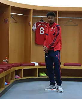 Arsenal V Burnley 2019-20 Prints: Arsenal FC: Reiss Nelson's Pre-Match Ritual vs Burnley (2019-20)