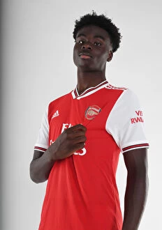 Images Dated 7th August 2019: Arsenal FC: Behind the Scenes with Bukayo Saka at Training Camp (2019-20)