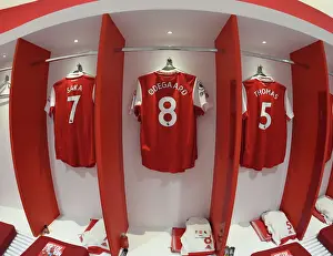 Arsenal V Tottenham Hotspur 2022-23 Prints: Arsenal FC: Tranquility Before the Rivalry - Arsenal Dressing Room