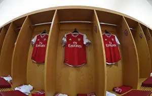 Arsenal FC: United in the Changing Room Before Battling Burnley (2019-20)