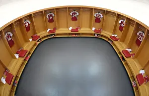 Arsenal FC: United in Pre-Match Huddle - Arsenal vs Watford (2019-2020)