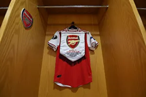 Arsenal FC: Unity in the Huddle - Pre-Match Moment, Emirates Stadium (Arsenal vs Vitoria Guimaraes, UEFA Europa League 2019-20)