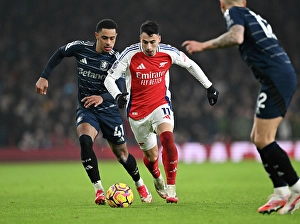 Arsenal V Aston Villa 2024-25 Prints: Arsenal FC v Aston Villa FC - Premier League