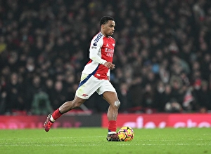 Arsenal V Aston Villa 2024-25 Prints: Arsenal FC v Aston Villa FC - Premier League