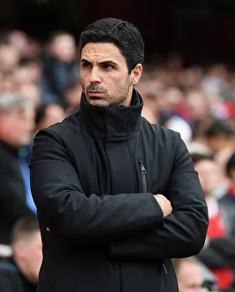 Arsenal FC v Aston Villa - Premier League