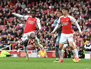 Arsenal FC v Aston Villa - Premier League