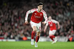 Arsenal V Bayer Leverkusen 2025-26 Prints: Arsenal FC v Bayer 04 Leverkusen - UEFA Champions League 2025/26 Round of 16 Second Leg