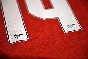 Bayer Leverkusen V Arsenal 2025-26 Prints: Arsenal FC v Bayer 04 Leverkusen - UEFA Champions League 2025/26 Round of 16 Second Leg