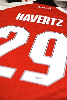 Arsenal V Bayer Leverkusen 2025-26 Prints: Arsenal FC v Bayer 04 Leverkusen - UEFA Champions League 2025/26 Round of 16 Second Leg