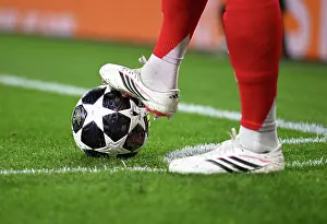 Arsenal V Bayer Leverkusen 2025-26 Prints: Arsenal FC v Bayer 04 Leverkusen - UEFA Champions League 2025/26 Round of 16 Second Leg