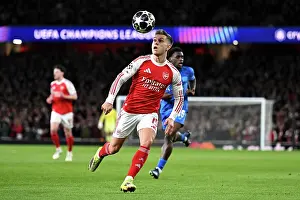 Arsenal V Bayer Leverkusen 2025-26 Prints: Arsenal FC v Bayer 04 Leverkusen - UEFA Champions League 2025/26 Round of 16 Second Leg