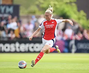 Arsenal FC v Brighton & Hove Albion - Barclays Women's Super League Arsenal FC v Brighton & Hove Albion - Barclays Women's Super League
