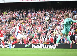 Arsenal FC v Brighton & Hove Albion FC - Premier League Arsenal FC v Brighton & Hove Albion FC - Premier League