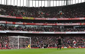 Arsenal FC v Brighton & Hove Albion - Premier League