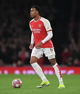 Arsenal V FC Porto 2023-24 Prints: Arsenal FC v FC Porto: Round of 16 Second Leg - UEFA Champions League 2023/24