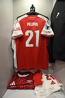 Arsenal Women V FC Twente 2025-26 Prints: Arsenal FC v FC Twente - UEFA Women's Champions League 2025/26 League Phase MD5 Arsenal FC v FC Twente - UEFA