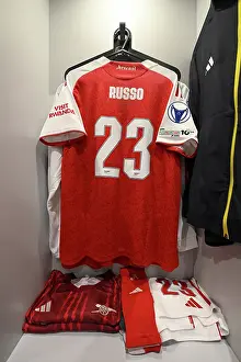 Arsenal Women V FC Twente 2025-26 Prints: Arsenal FC v FC Twente - UEFA Women's Champions League 2025/26 League Phase MD5 Arsenal FC v FC Twente - UEFA