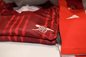 Arsenal Women V FC Twente 2025-26 Prints: Arsenal FC v FC Twente - UEFA Women's Champions League 2025/26 League Phase MD5 Arsenal FC v FC Twente - UEFA