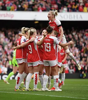 Arsenal FC v Leicester City - Barclays Women's Super League