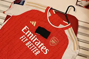 Arsenal Women V Leicester City 2023-24 Prints: Arsenal FC v Leicester City - Barclays Women's Super League