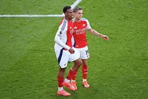 Arsenal V Leicester City 2024-25 Prints: Arsenal FC v Leicester City FC - Premier League