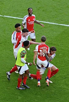 Arsenal V Leicester City 2024-25 Prints: Arsenal FC v Leicester City FC - Premier League