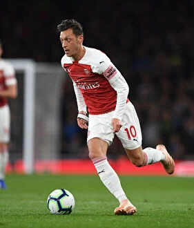 Images Dated 22nd October 2018: Arsenal FC v Leicester City - Premier League